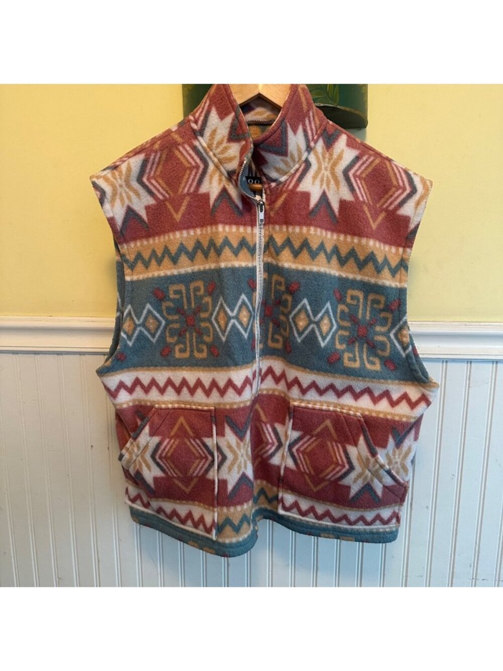 Vintage NY 10018 Fleece Vest Tribal Print Full Zip Sleeveless Jacket